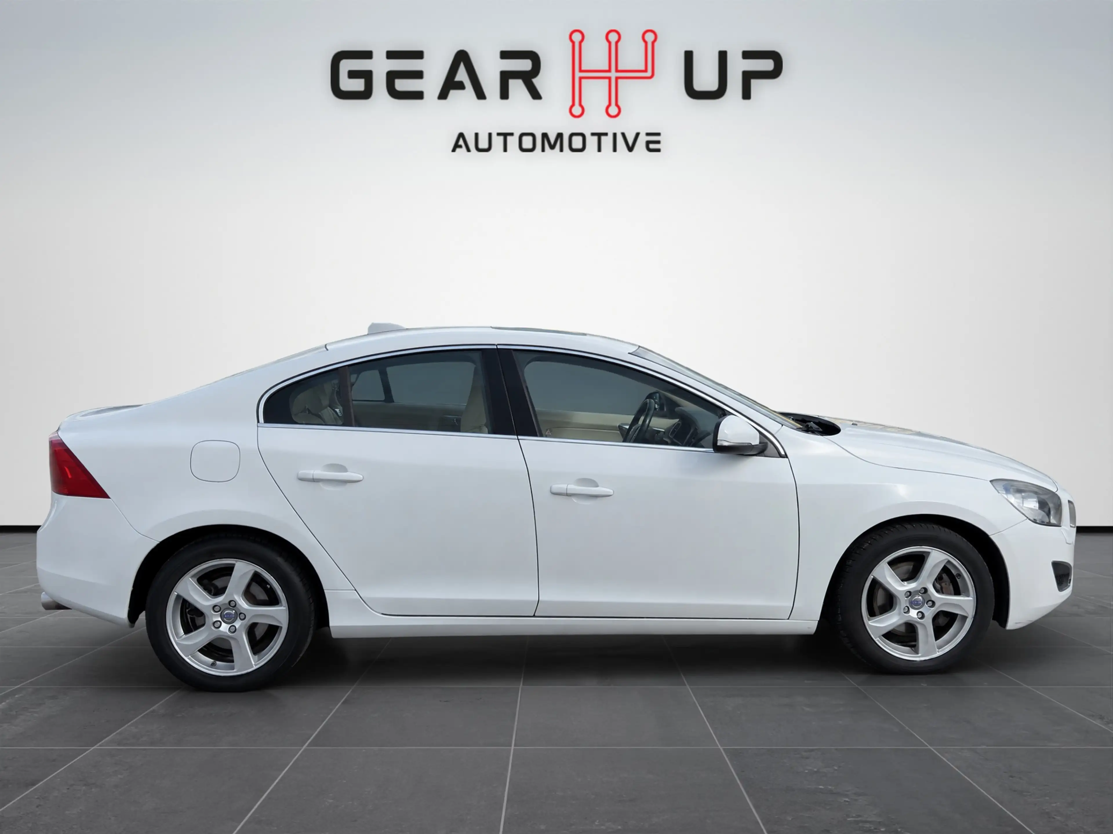 Volvo S60 2.5T CLIMA|CRUISE|LEER|STOELVERW|SCHUIFDAK|TREKHAA — photo 10