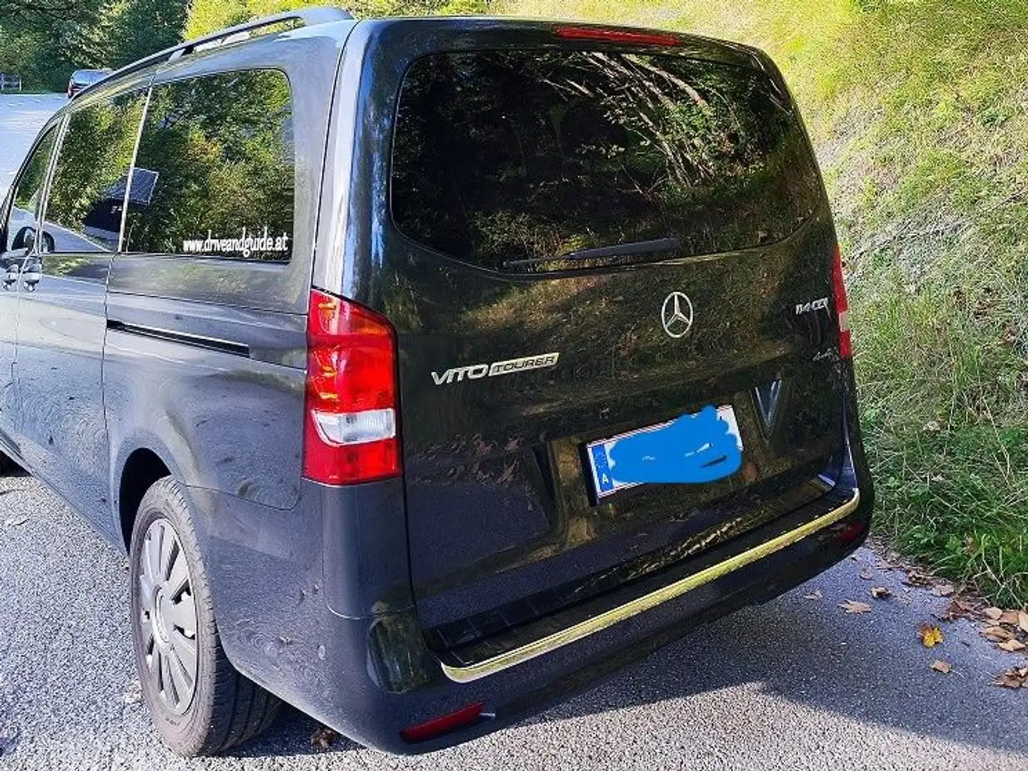 Mercedes-Benz Vito Vito Tourer Pro 114 CDI lang 4x4 Aut. Tourer Pro Grau - 2