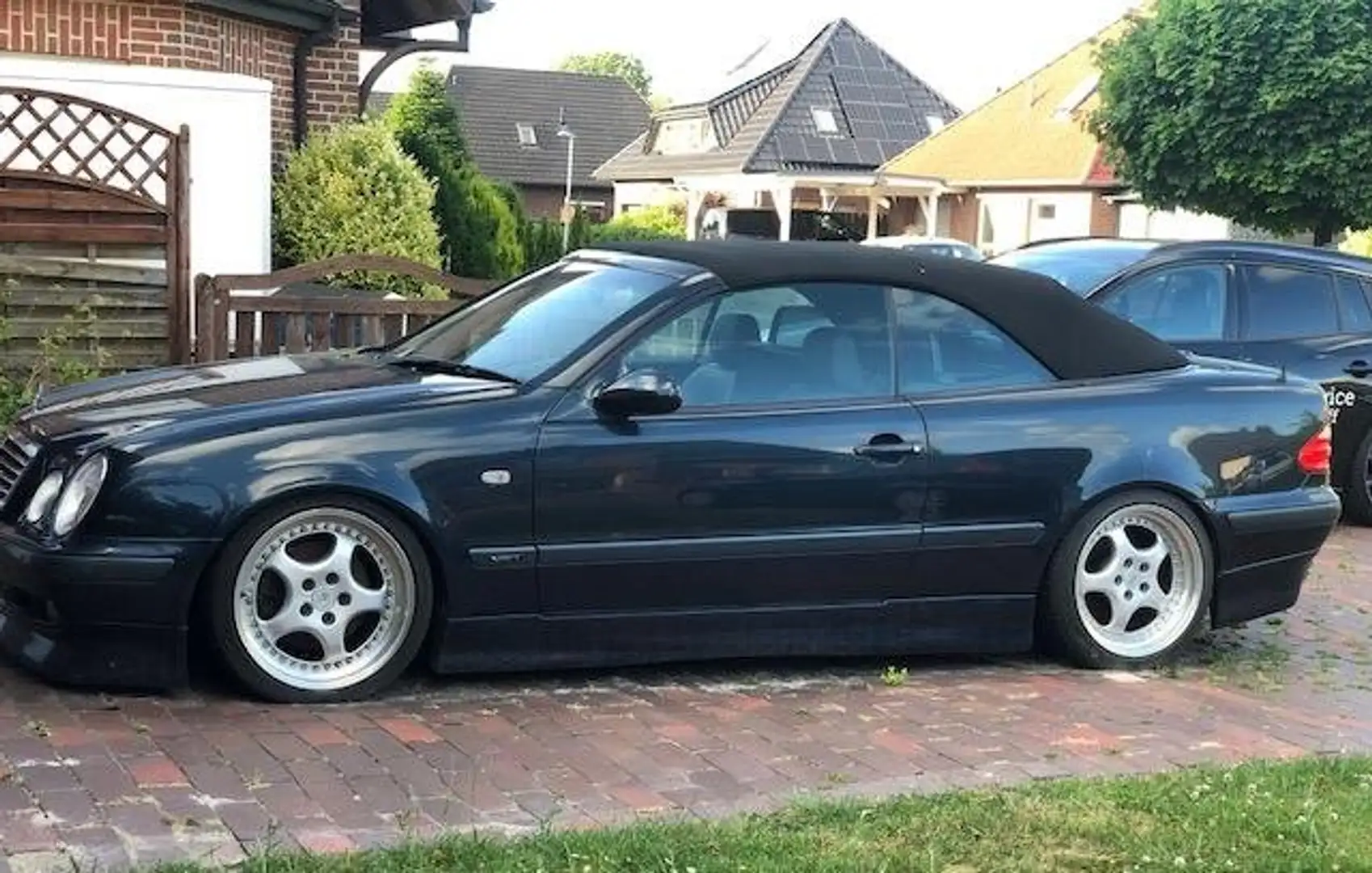 Mercedes-Benz CLK 230 CLK-Klasse Cabrio Kompressor Sport Fekete - 2