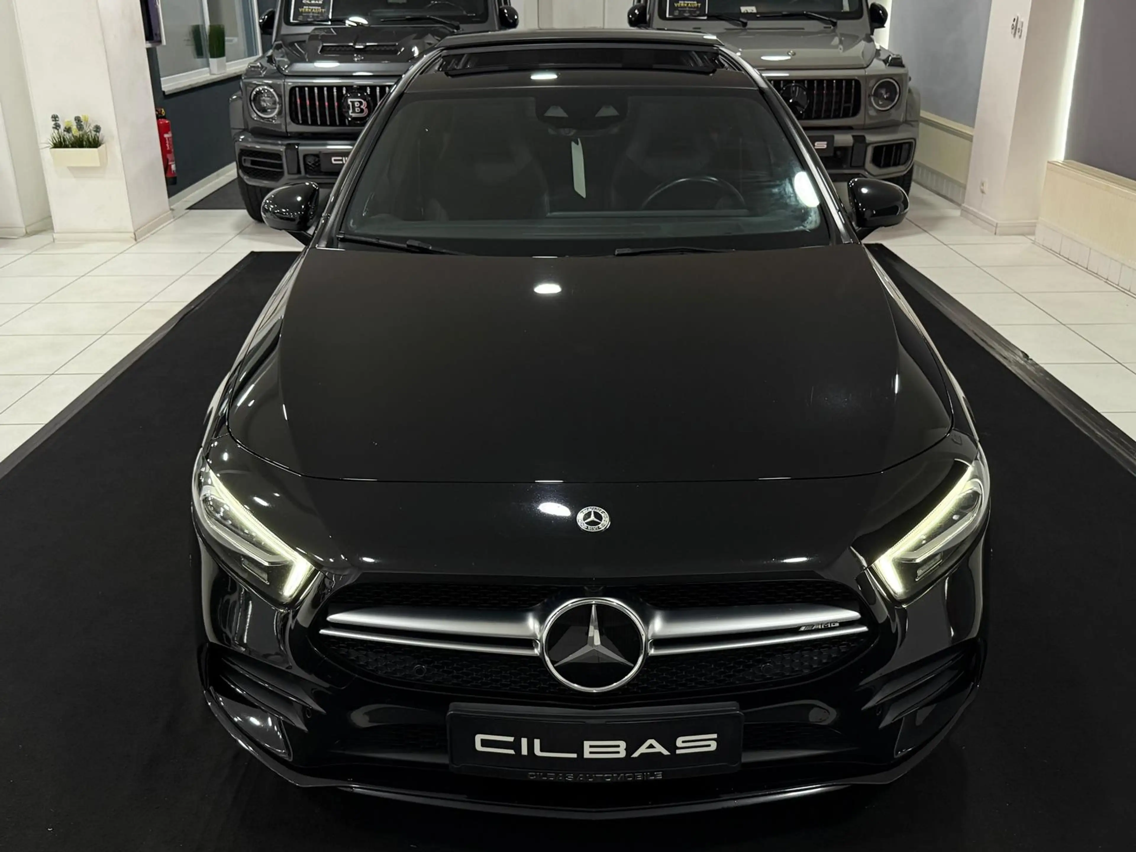 Mercedes-Benz A 35 AMG 4M*PANO*HUD*AMBI*KAM*LED*DISTR*CARPLAY* — photo 3