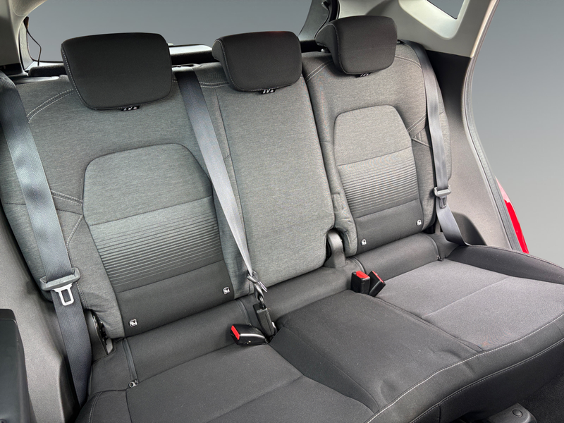 Renault Captur TCe 90 Zen — photo 14