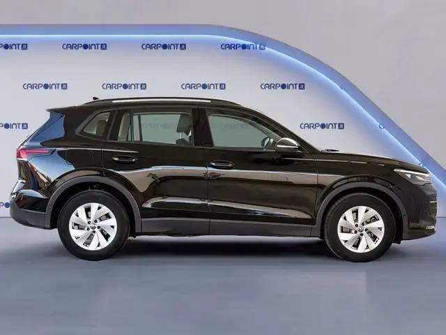 Volkswagen Tiguan view 7