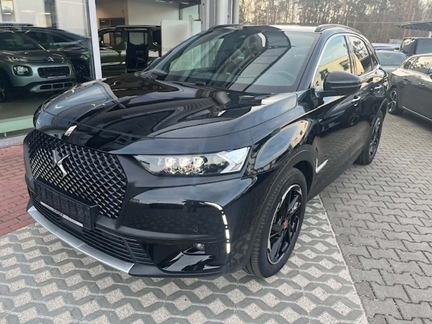 DS Automobiles DS 7 4x2   E-Tense ** Pereformance Line + ** Negru - 2