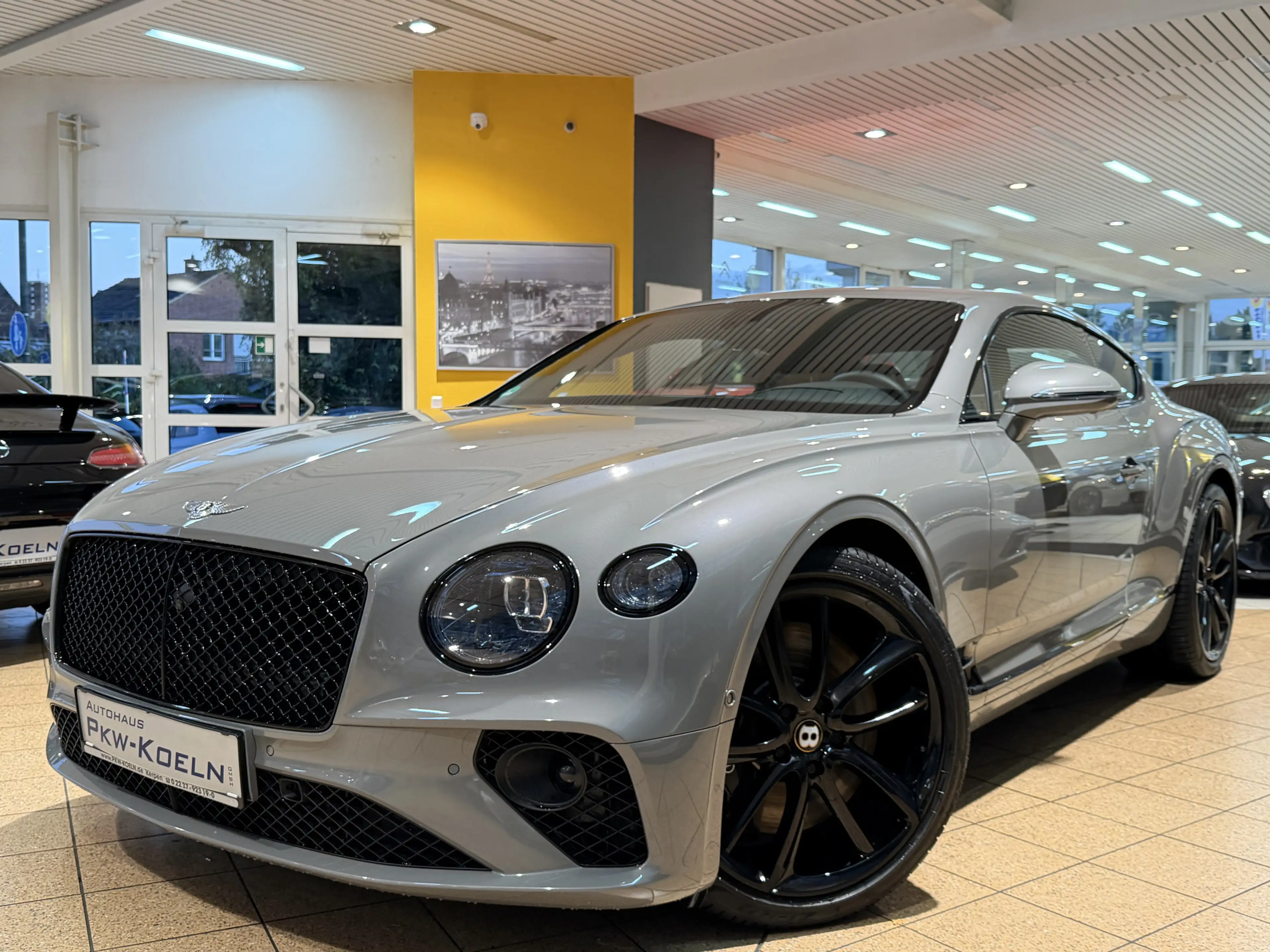 Bentley Continental GT V8 Mulliner *BLACK-LiNE* — photo 7