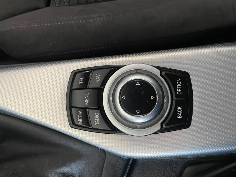 BMW 120 120d xDrive M Sport *8-Fach*Navi*Xenon*Shadow* — photo 10