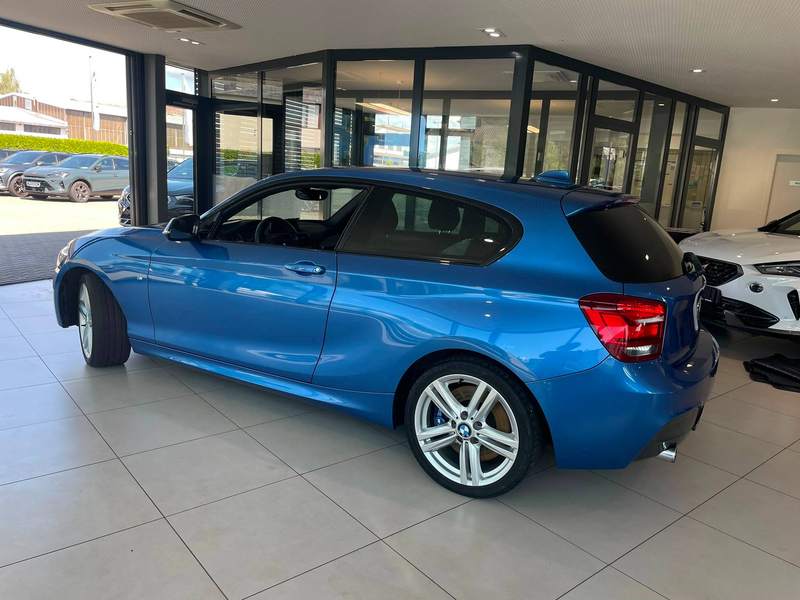 BMW 120 120d xDrive M Sport *8-Fach*Navi*Xenon*Shadow* — photo 3