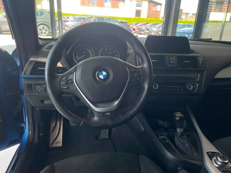 BMW 120 120d xDrive M Sport *8-Fach*Navi*Xenon*Shadow* — photo 7