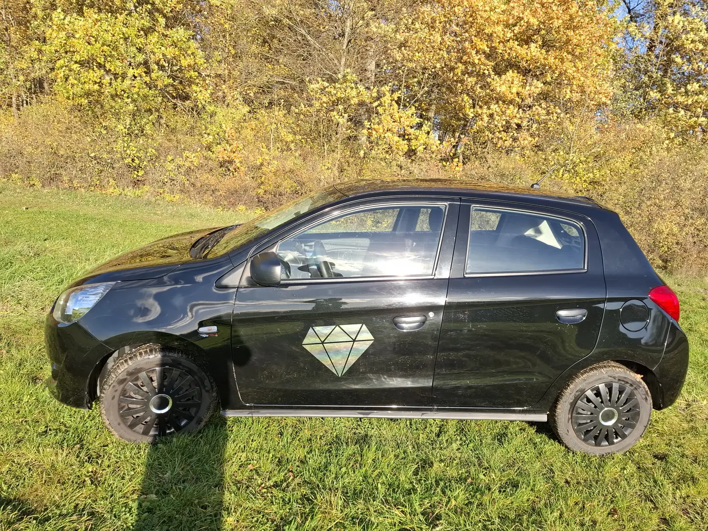 Mitsubishi Space Star Space Star 1.0 Diamant Edition Schwarz - 2