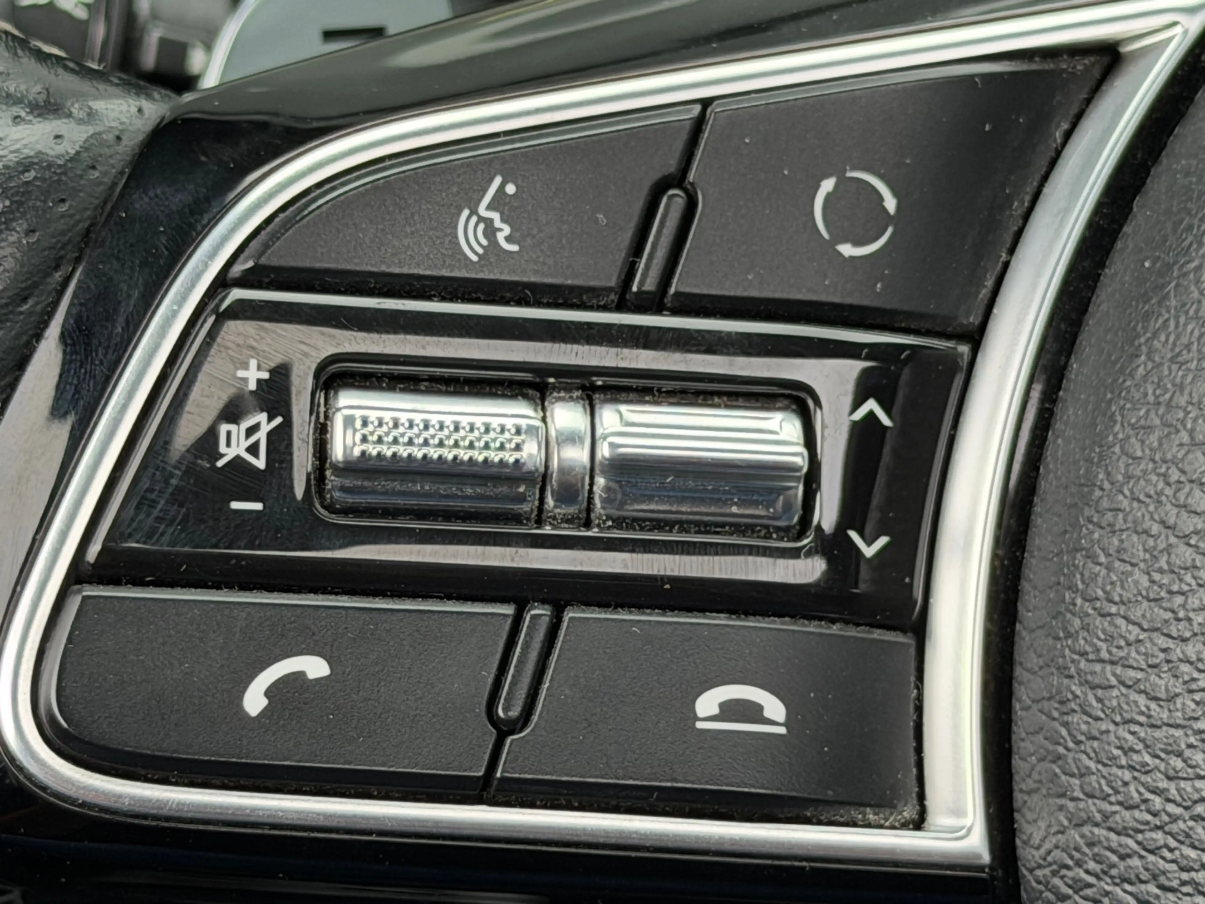 Kia ProCeed / pro_cee'd 1.4 T-GDI GT-PlusLine PANO/LED/Virtual/Camera/Eers — photo 17