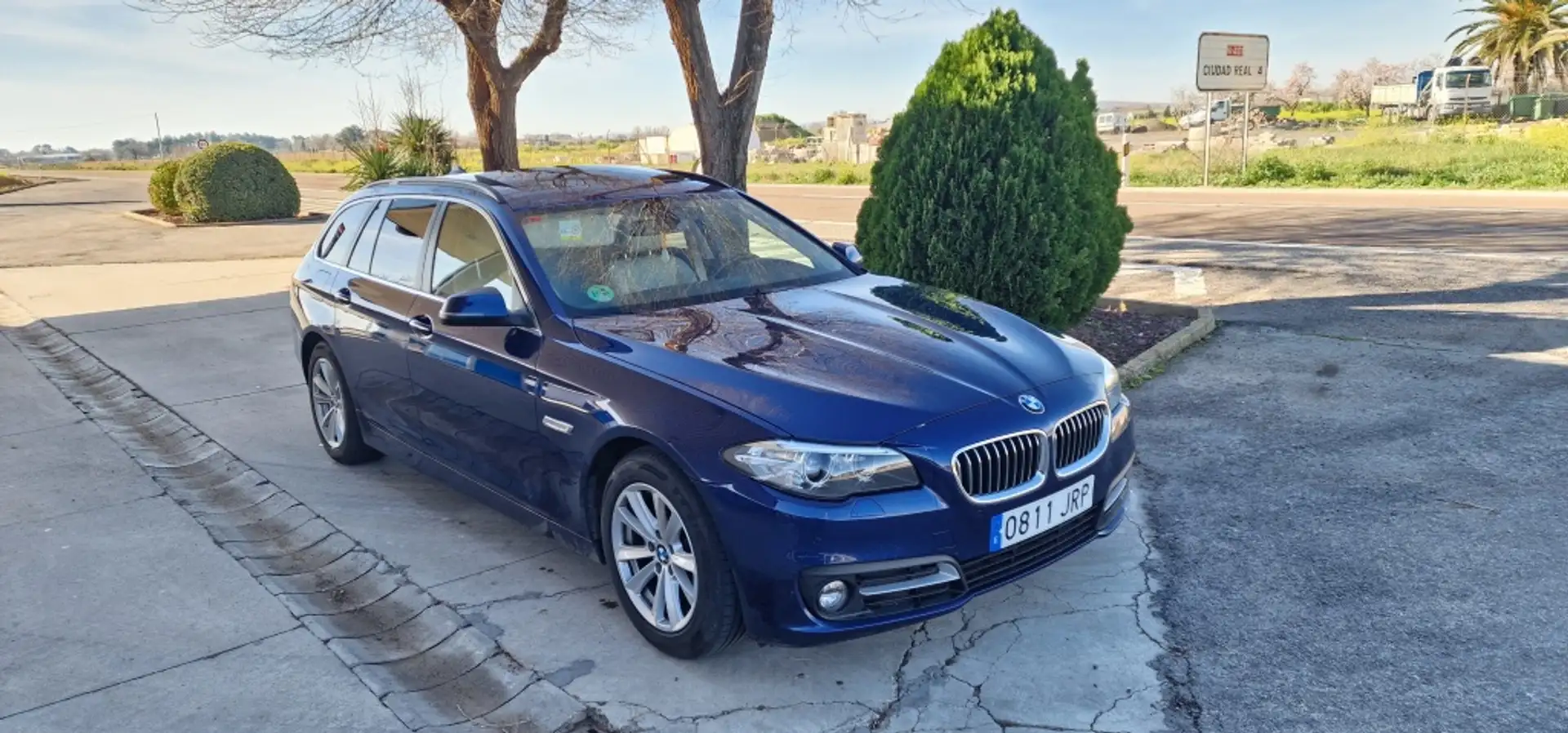 BMW 520dA Touring Luxury (0.00) Blauw - 2