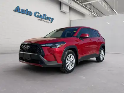 2023 Toyota Corolla Cross LE AWD
