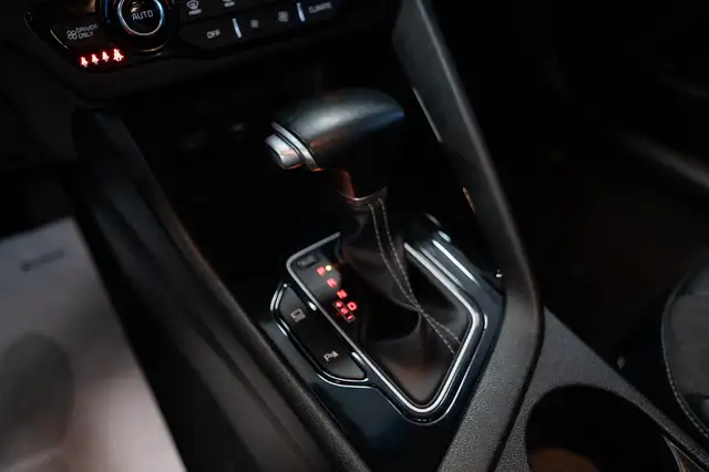 Kia Niro view 9