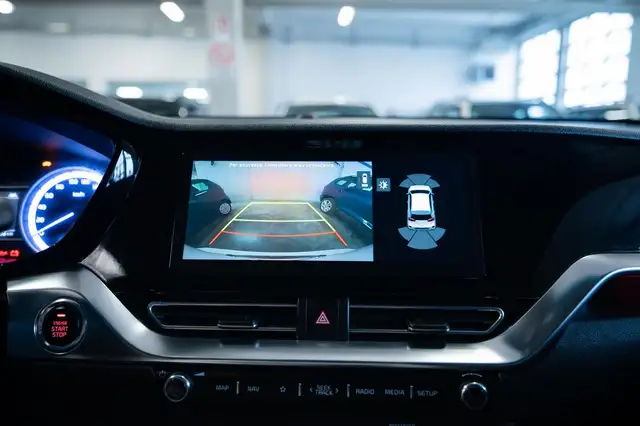 Kia Niro view 11