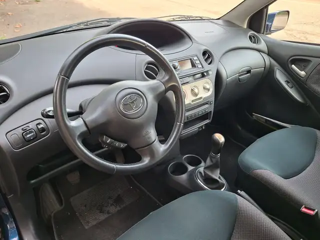 Toyota Yaris view 2