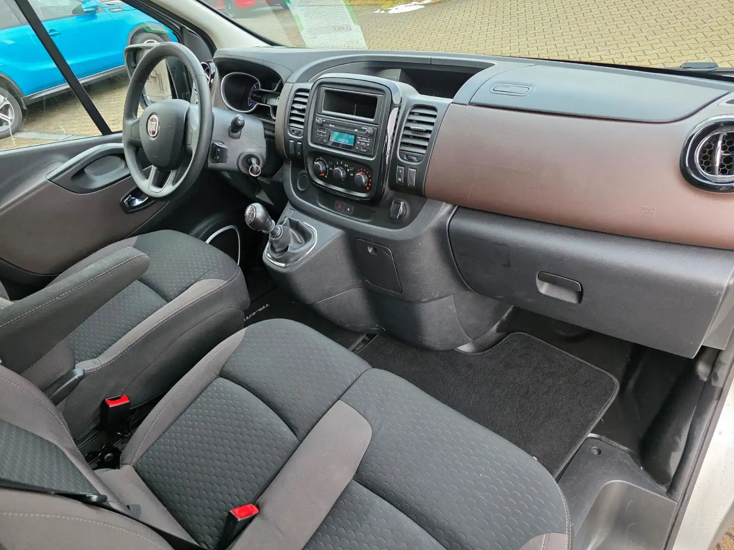 Fiat Talento Kombi L2H1 Family/9-Sitzer/Klima/PDC Silber - 2