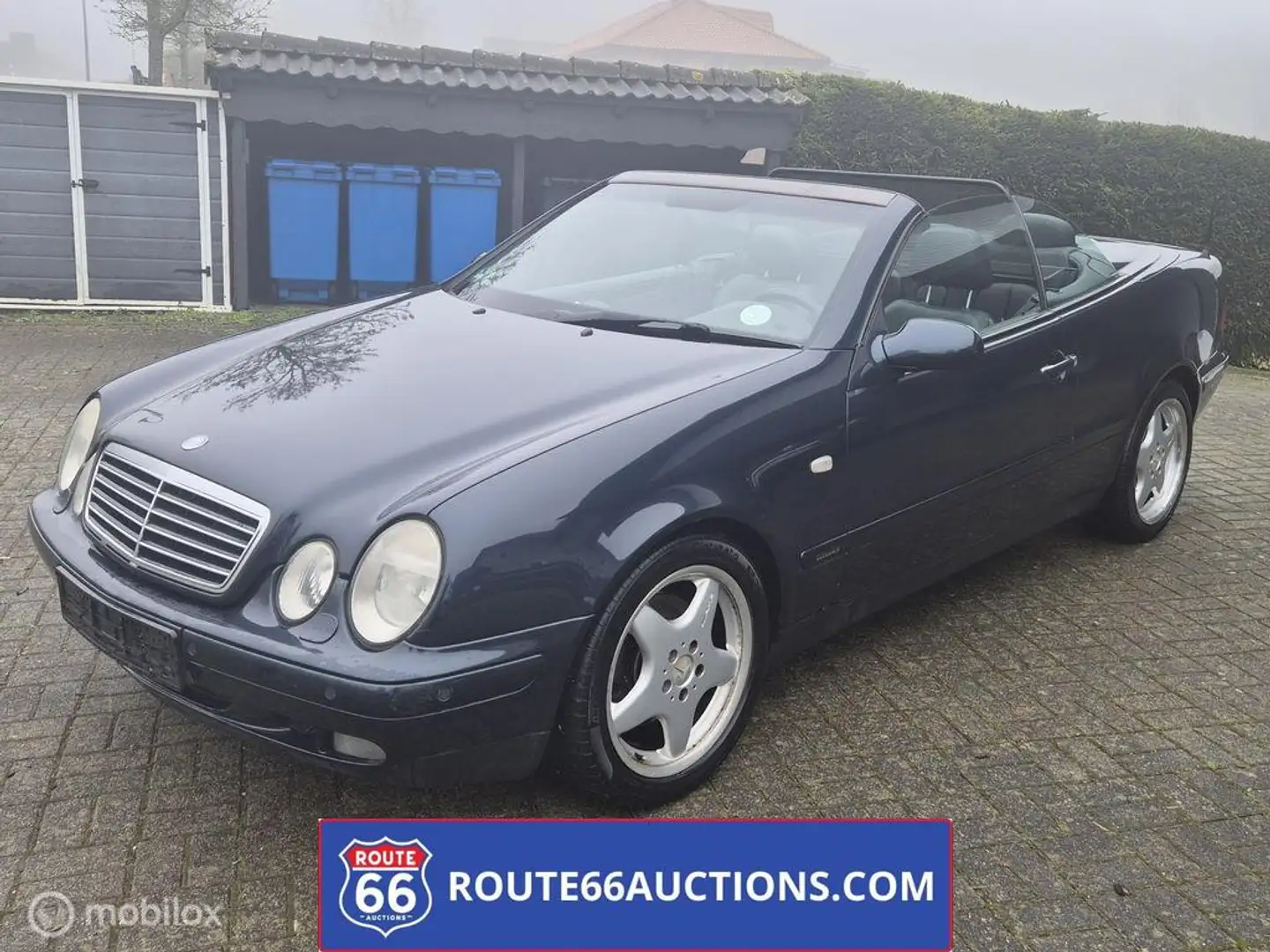 Mercedes-Benz CLK 320 cabriolet Noir - 1