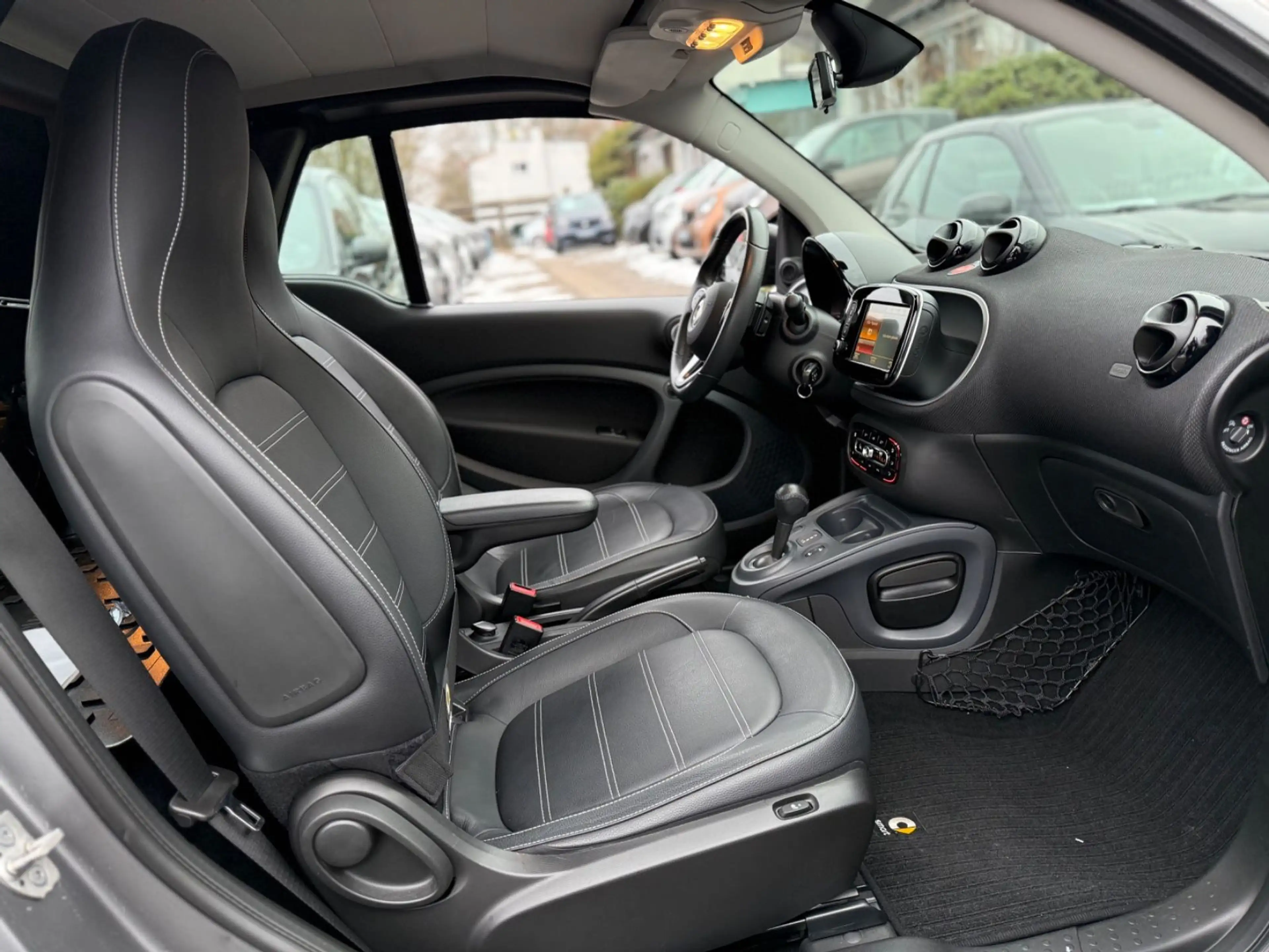 smart forTwo *CABRIO*PRIME*KAMERA*LEDER*NAVI*2.HAND* — photo 18