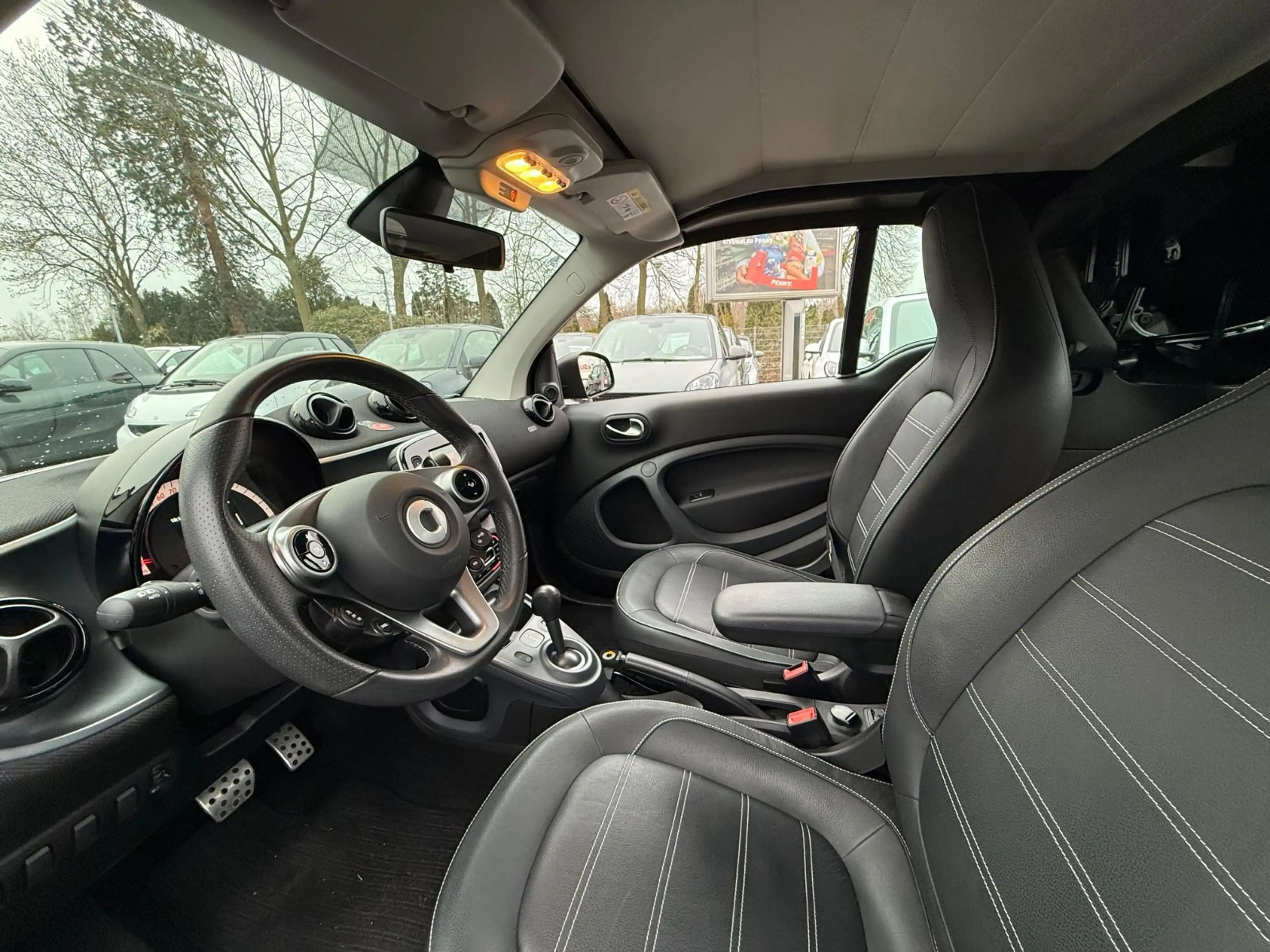 smart forTwo *CABRIO*PRIME*KAMERA*LEDER*NAVI*2.HAND* — photo 24