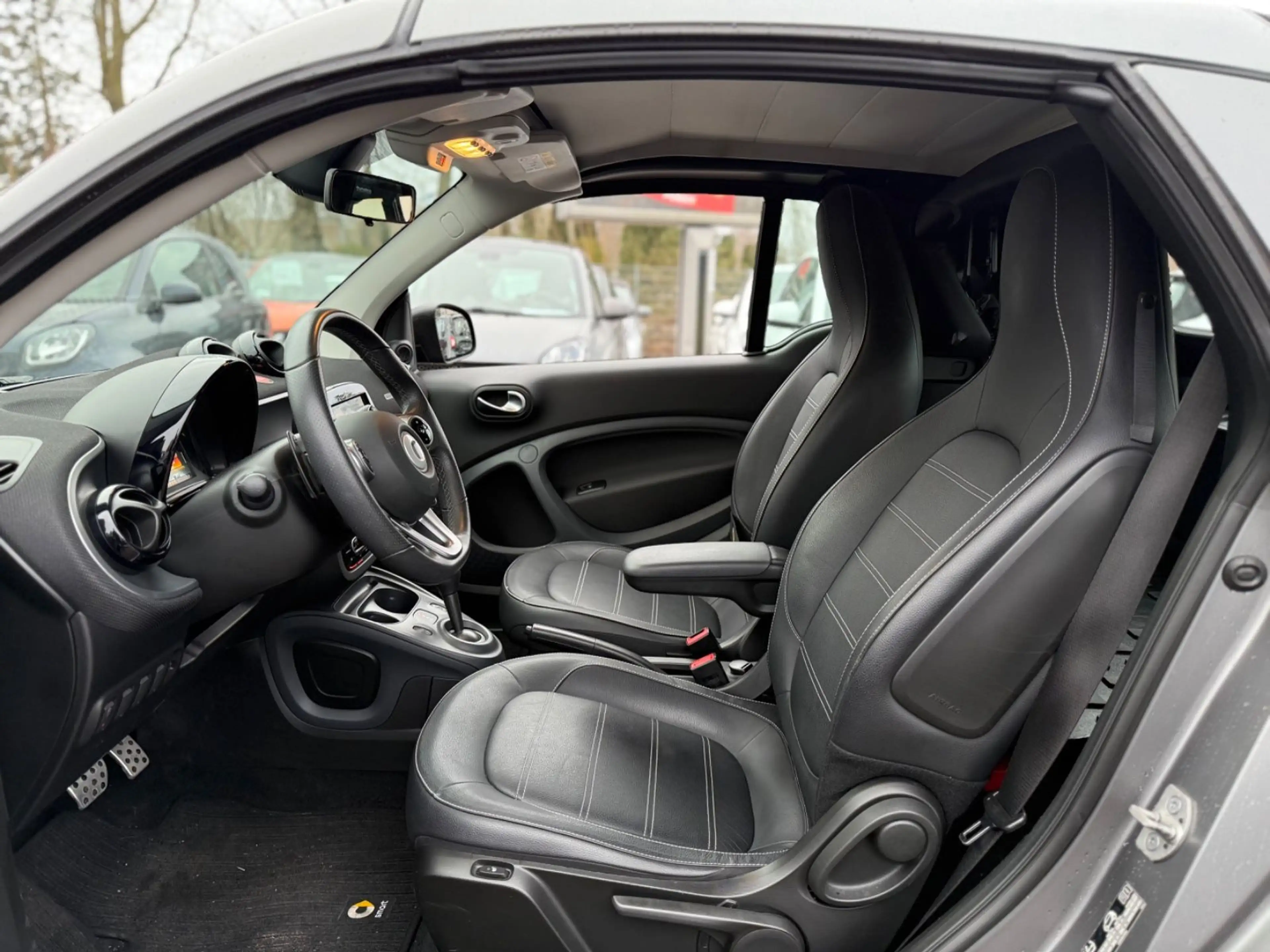 smart forTwo *CABRIO*PRIME*KAMERA*LEDER*NAVI*2.HAND* — photo 28