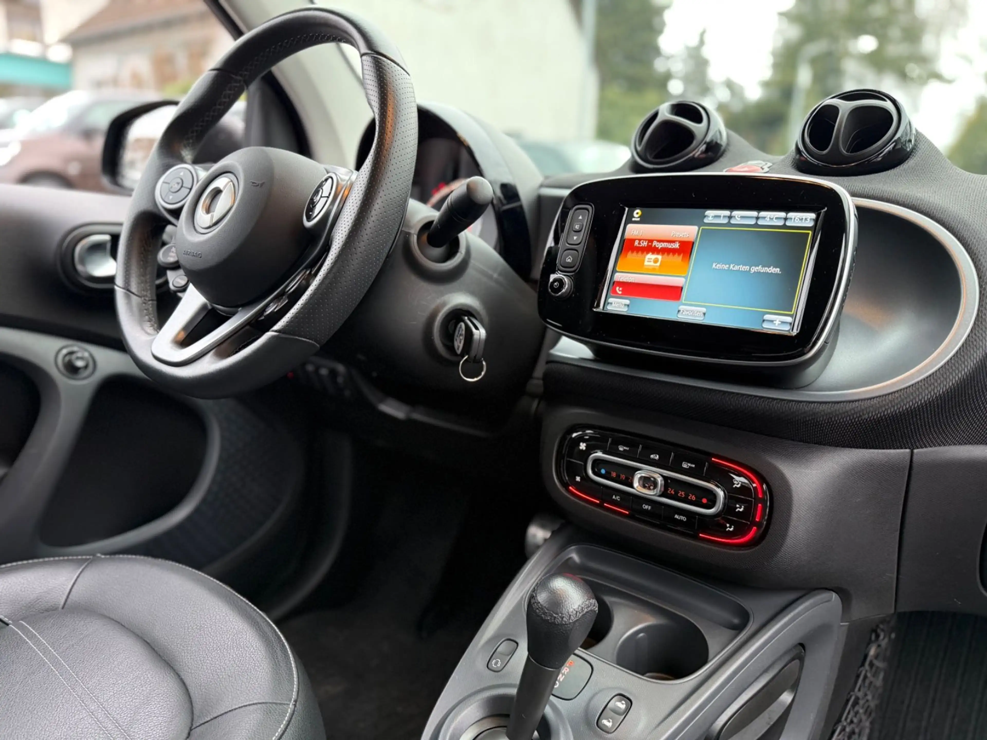 smart forTwo *CABRIO*PRIME*KAMERA*LEDER*NAVI*2.HAND* — photo 19