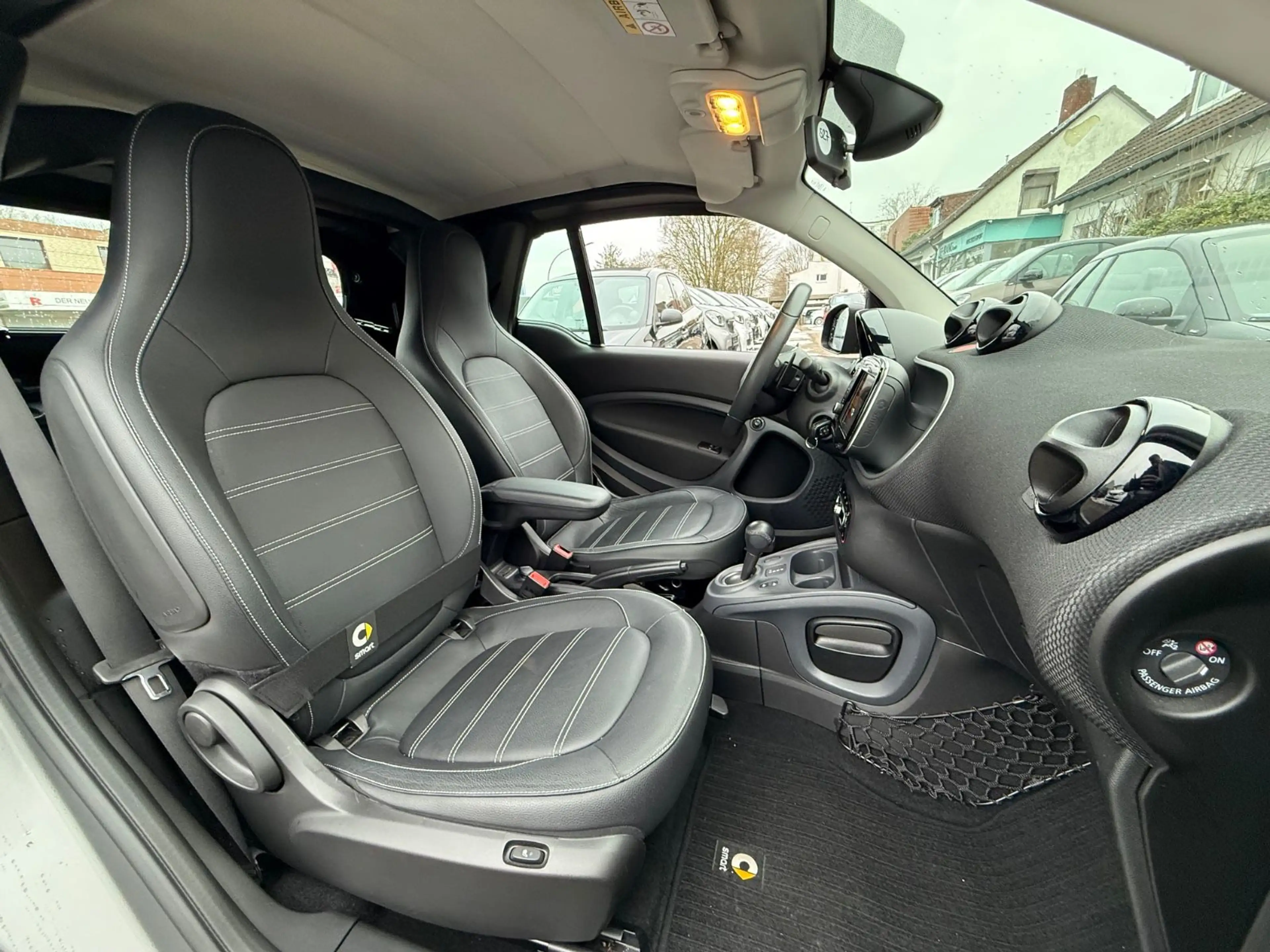 smart forTwo *CABRIO*PRIME*KAMERA*LEDER*NAVI*2.HAND* — photo 15