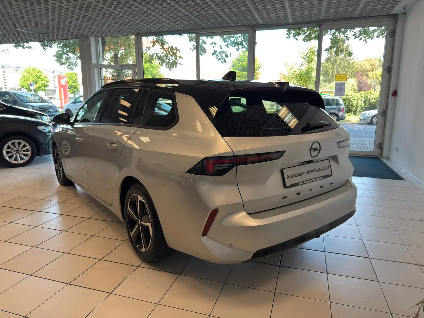 Opel Astra L Sports Tourer GS*Pano*AHK*Navi*LED*SHZ* Silber - 2