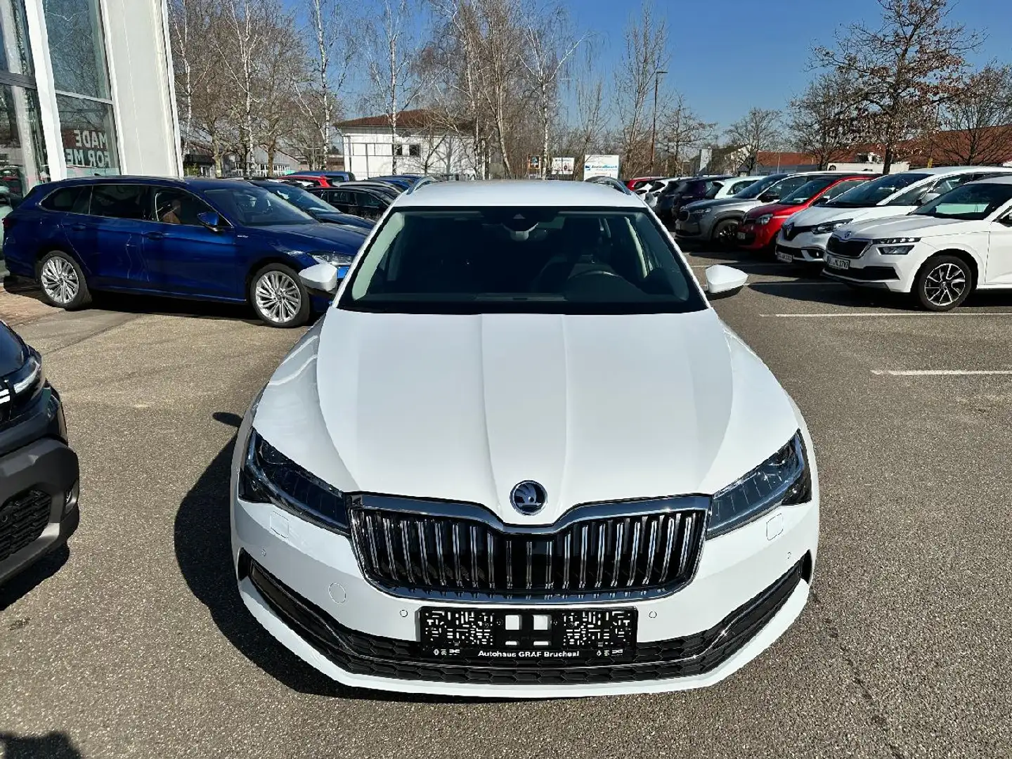 Skoda Superb Style Weiß - 2