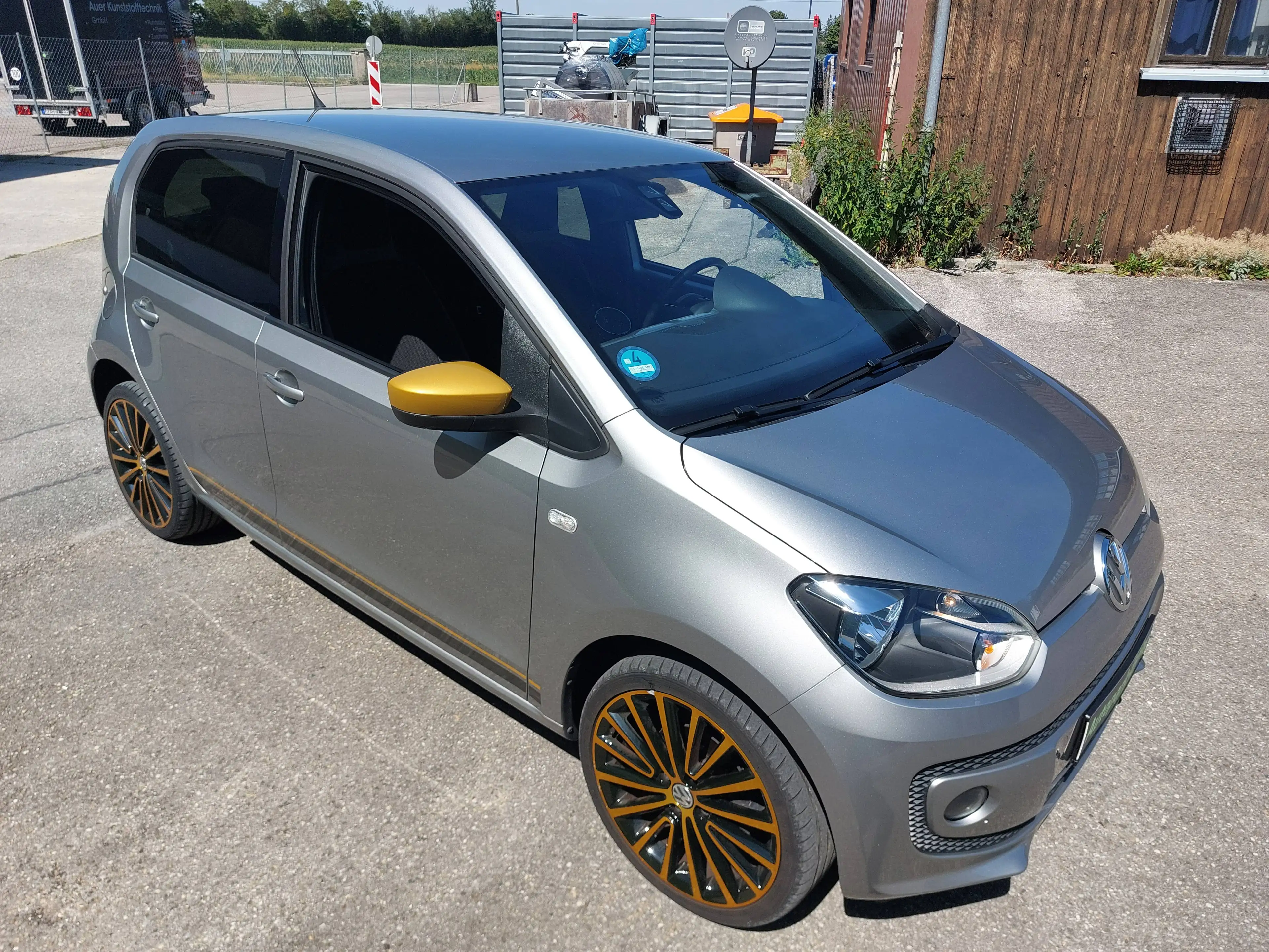 Volkswagen up! colour up! — photo 6