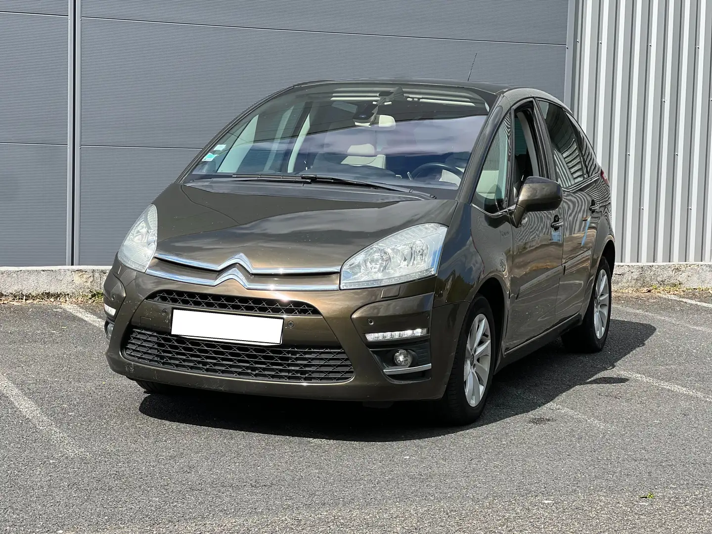 Citroen C4 Picasso e-HDi 110 Airdream Exclusive BMP6 Brązowy - 2