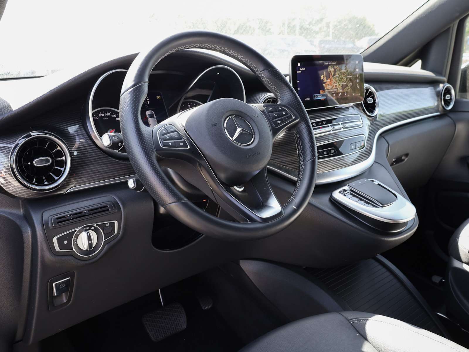 Mercedes-Benz V 300