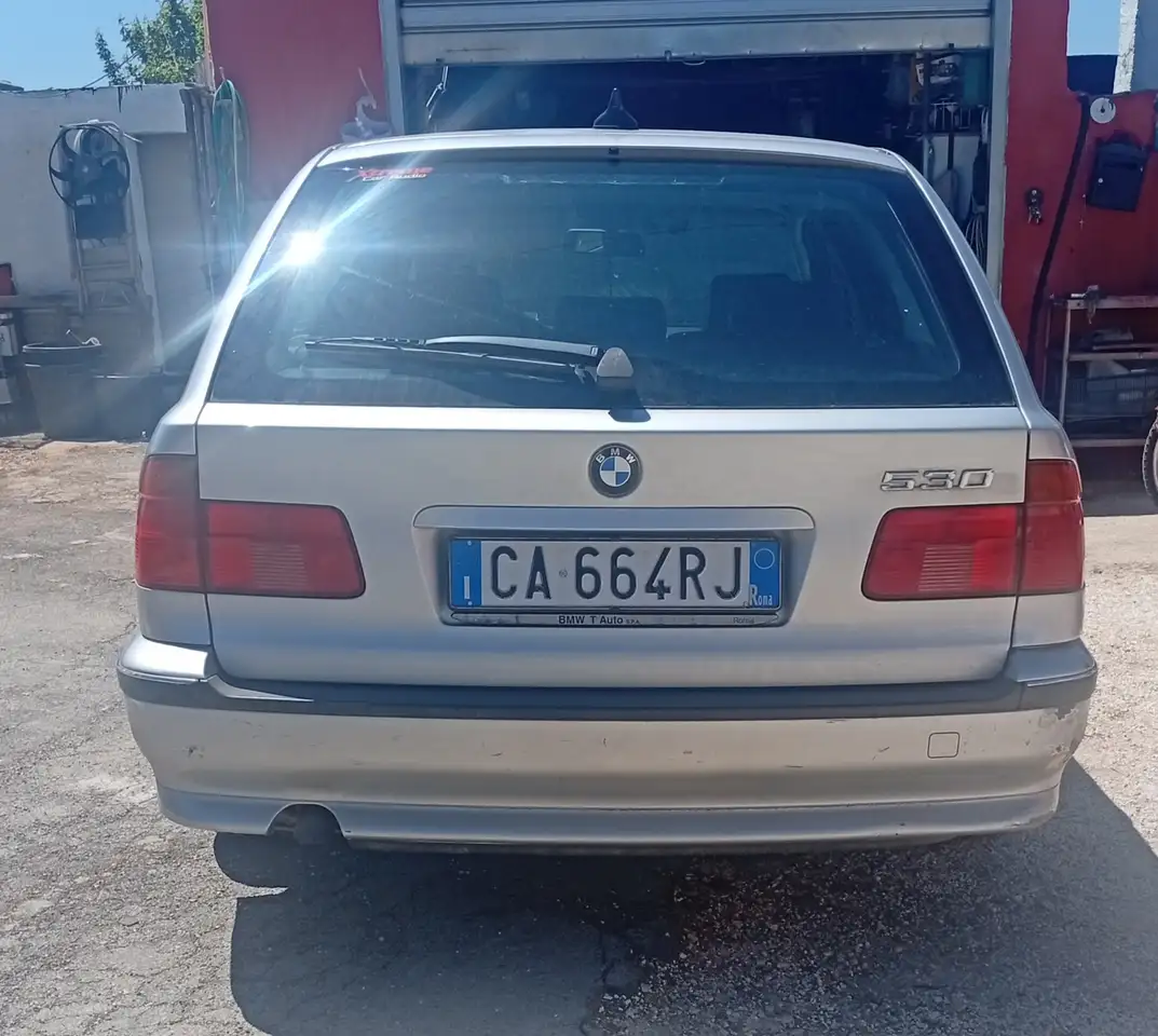 BMW 530d Touring Attiva, foto 3