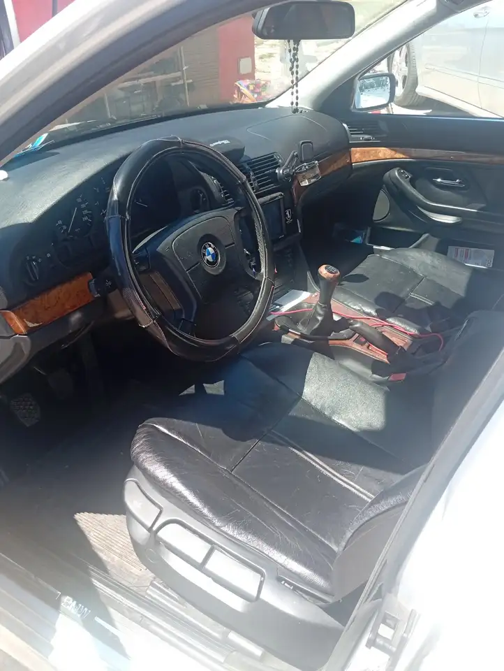 BMW 530d Touring Attiva, foto 4