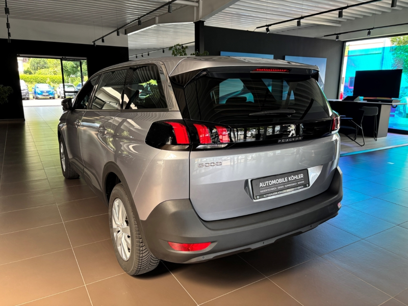 Peugeot 5008 Active Pack PureTech KAMERA DAB SITZHZG — photo 6