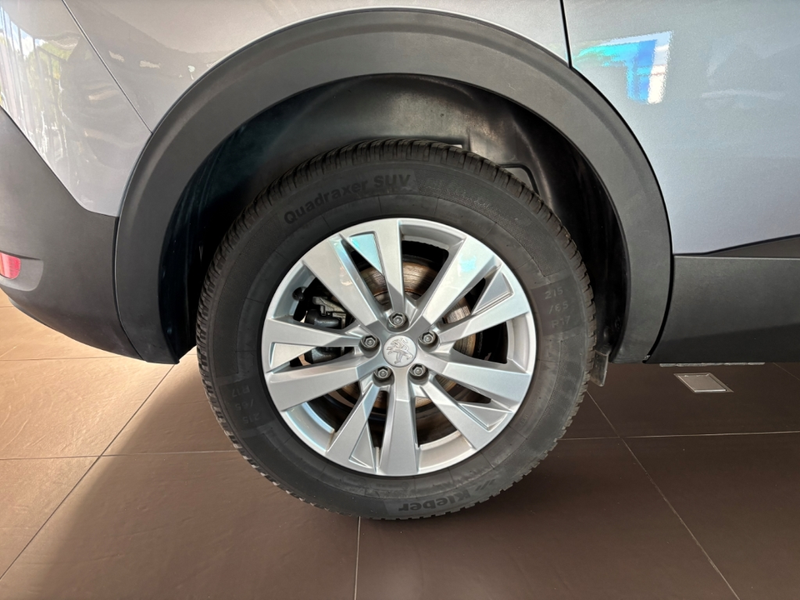 Peugeot 5008 Active Pack PureTech KAMERA DAB SITZHZG — photo 9