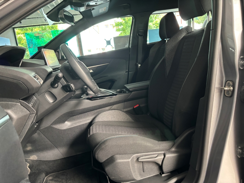 Peugeot 5008 Active Pack PureTech KAMERA DAB SITZHZG — photo 11