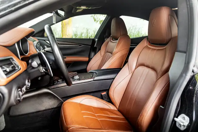 Maserati Gransport view 6