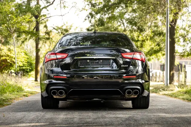 Maserati Gransport view 24