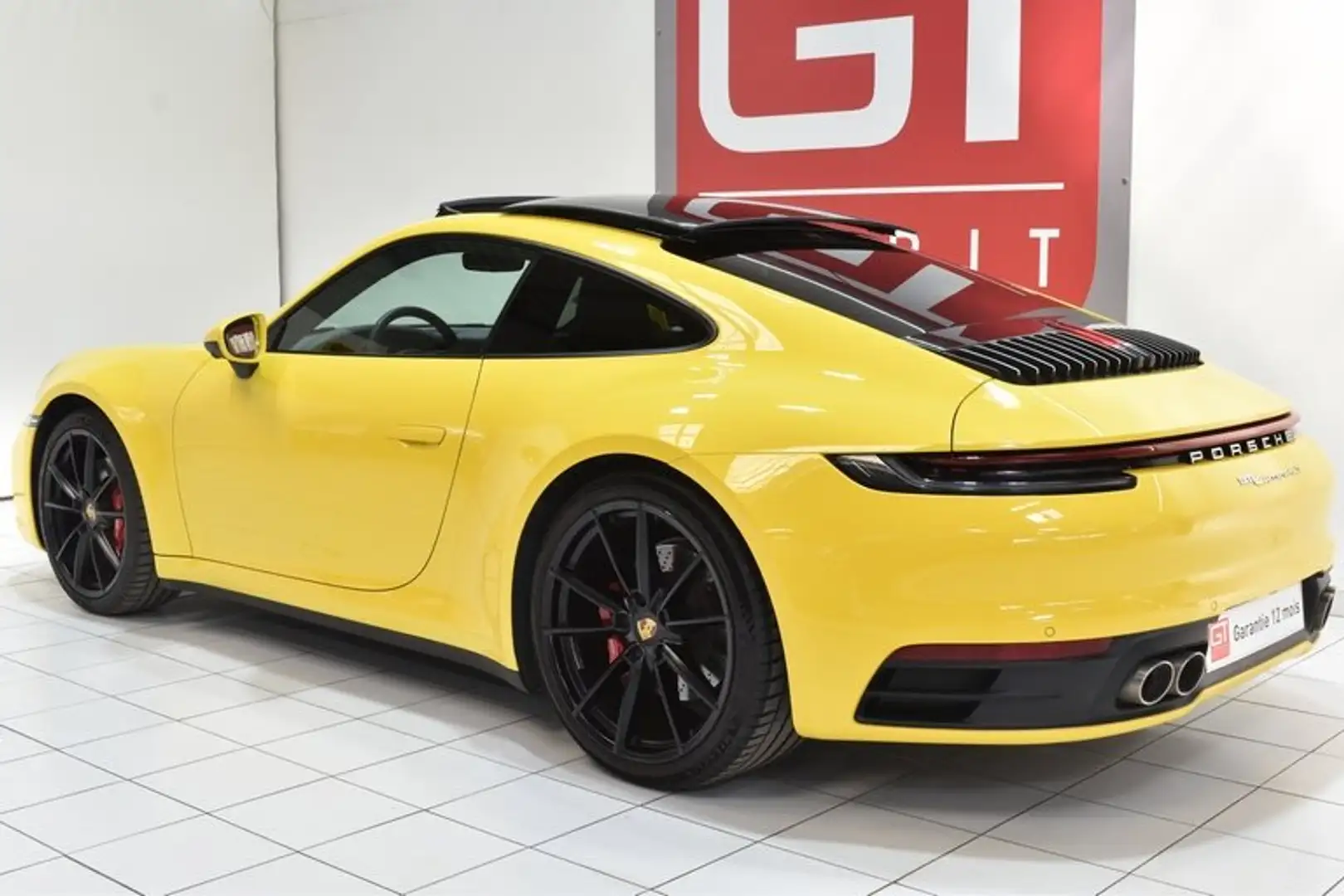 Porsche 992 PORSCHE 992 Carrera 4S Jaune - 2