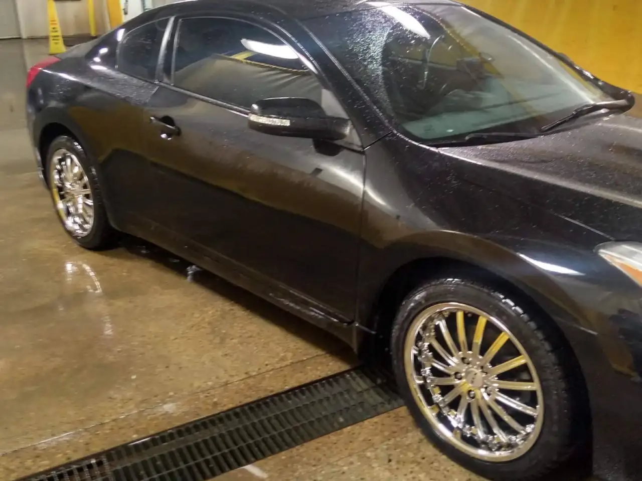 Nissan Altima снимка Nissan Altima