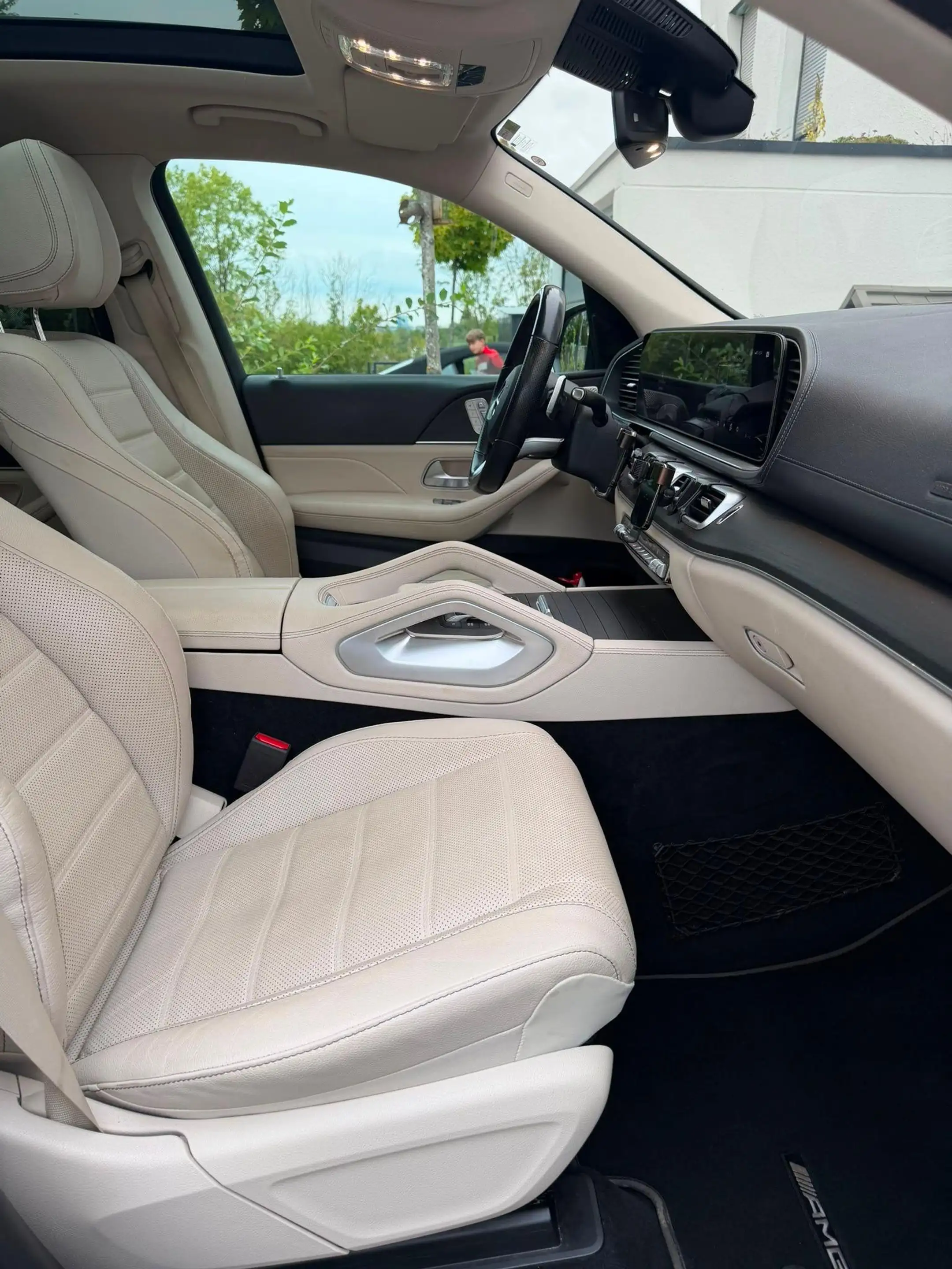 Mercedes-Benz GLS 580 4Matic*VOLL*AMG*SCHECKHEFT*Pano*Thule* — photo 12