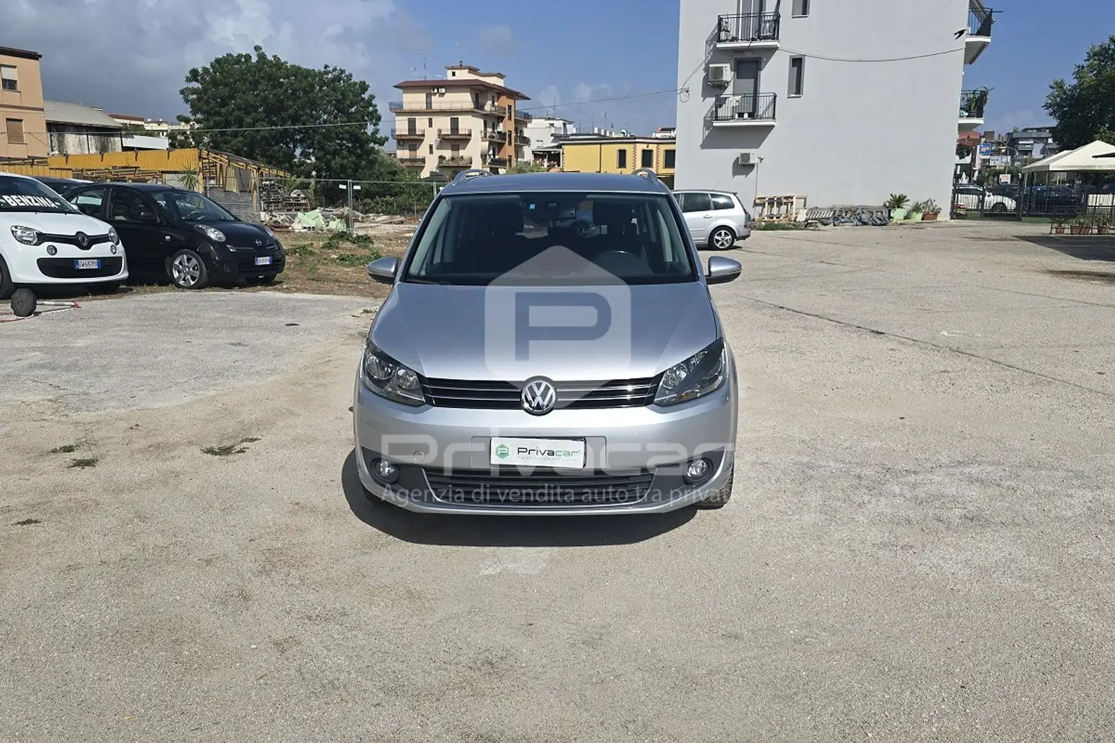 Volkswagen Touran Touran 1.4 TSI Comfortline EcoFuel Plateado - 2