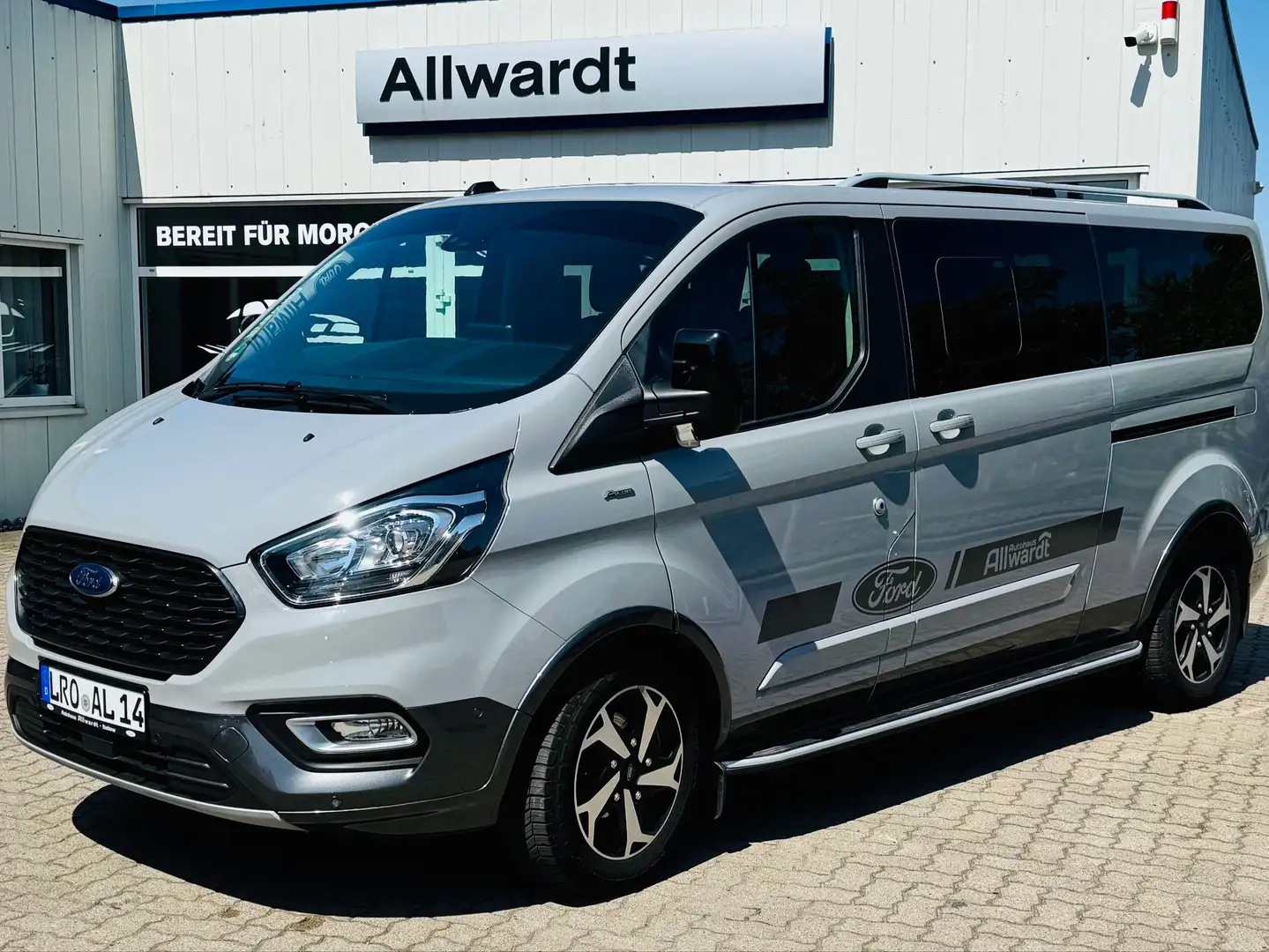 Ford Transit Custom 320 L2 Tourneo Active Gris - 2