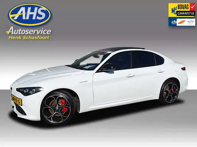 Alfa Romeo Giulia 2.0 T GME AWD Veloce 280PK, panoramadak!