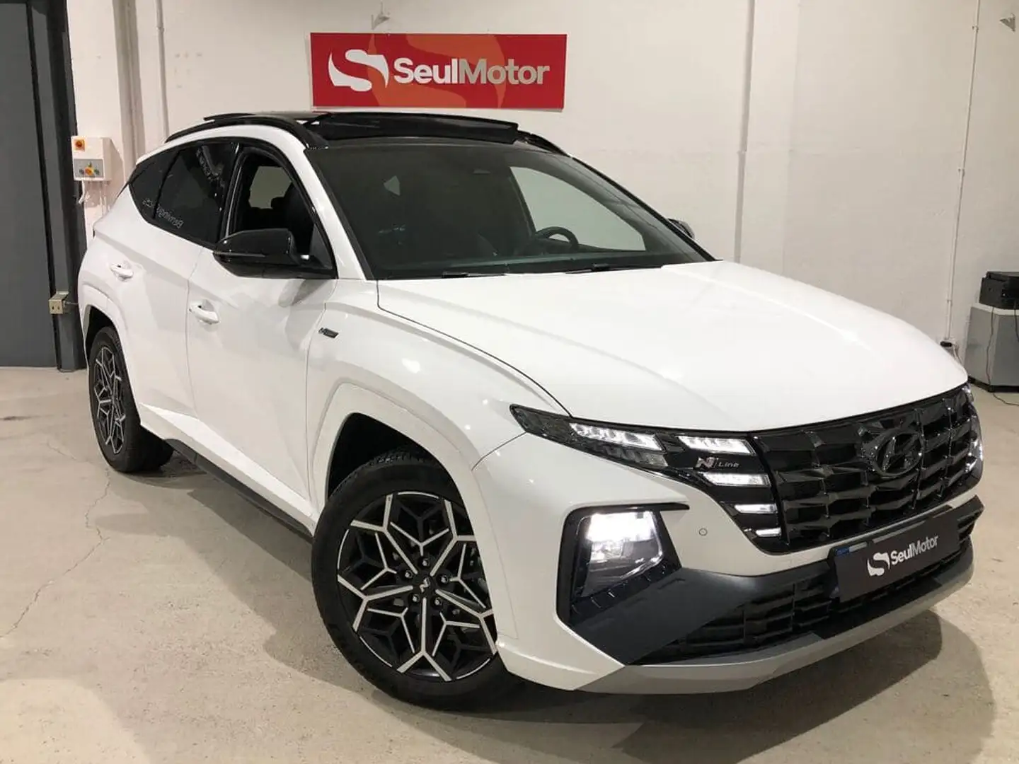 Hyundai TUCSON 1.6 TGDI HEV Nline Sky AT Blanco - 1
