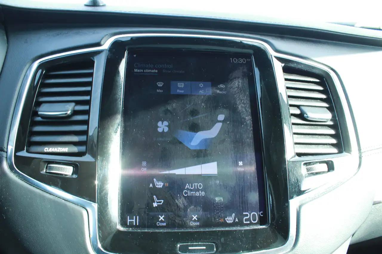Volvo XC90 снимка Volvo XC90