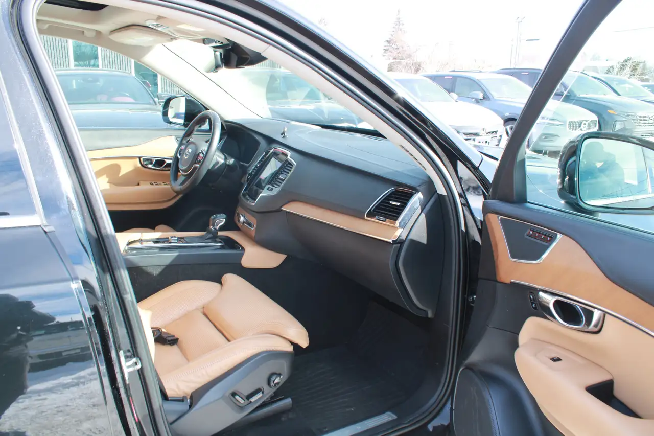 Volvo XC90 снимка Volvo XC90