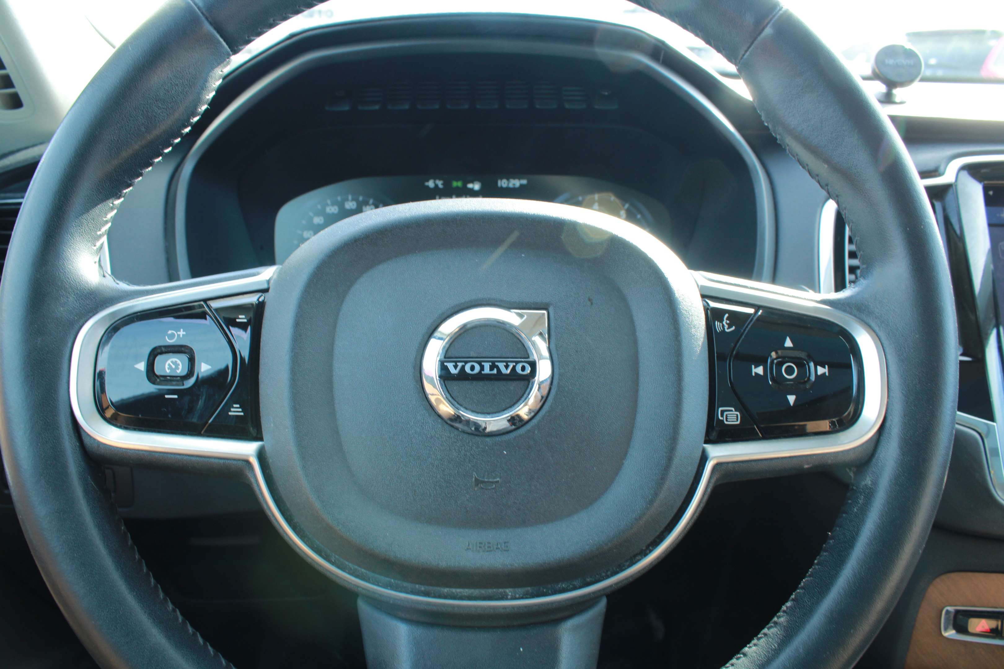 2016 Volvo XC90 AWD T6 Inscription, MAGS, CUIR, TOIT PANORAMIQUE thumb 32