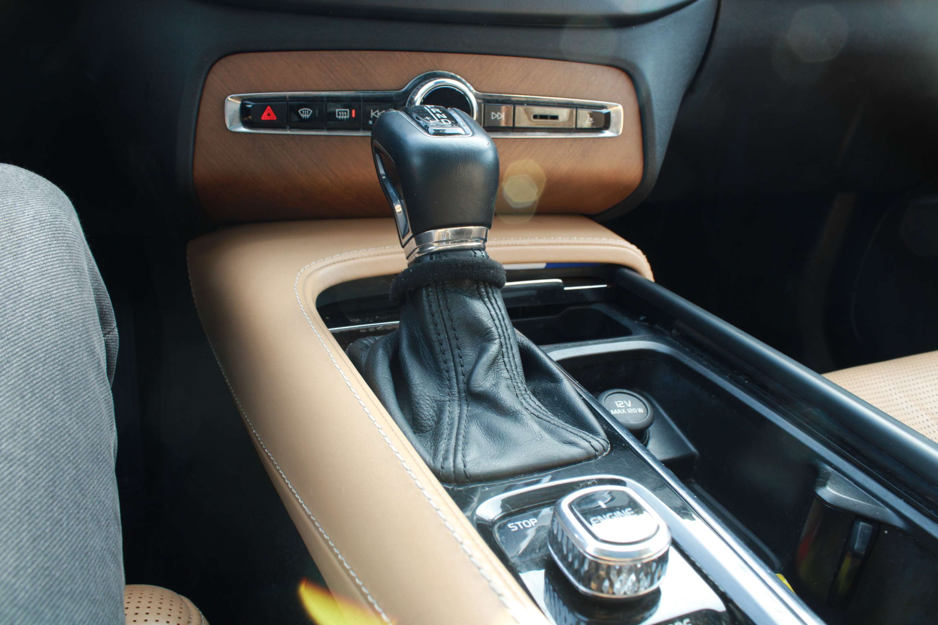 2016 Volvo XC90 AWD T6 Inscription, MAGS, CUIR, TOIT PANORAMIQUE thumb 38