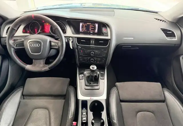 Audi A5 view 12
