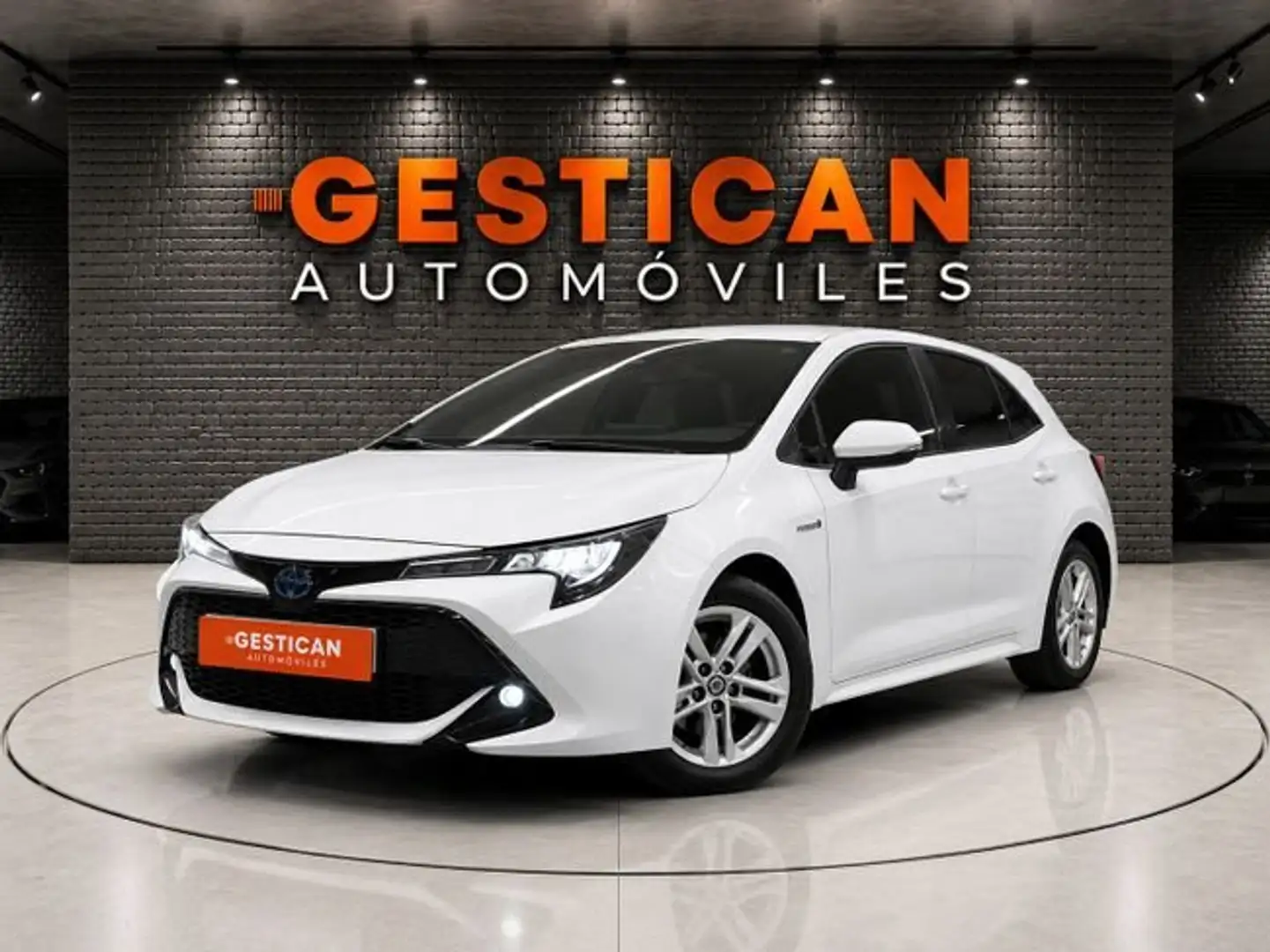 Toyota Corolla Touring Sports 125H Active Tech Blanco - 1
